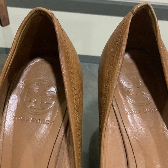 TORY BURCH Sally Peep Toe Wedge Tan Brown Leather Heel Pump - Picture 9 of 13